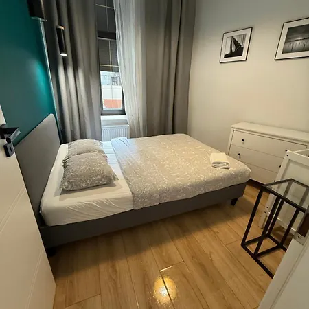 Zabrska Estate Xi & Xvii *